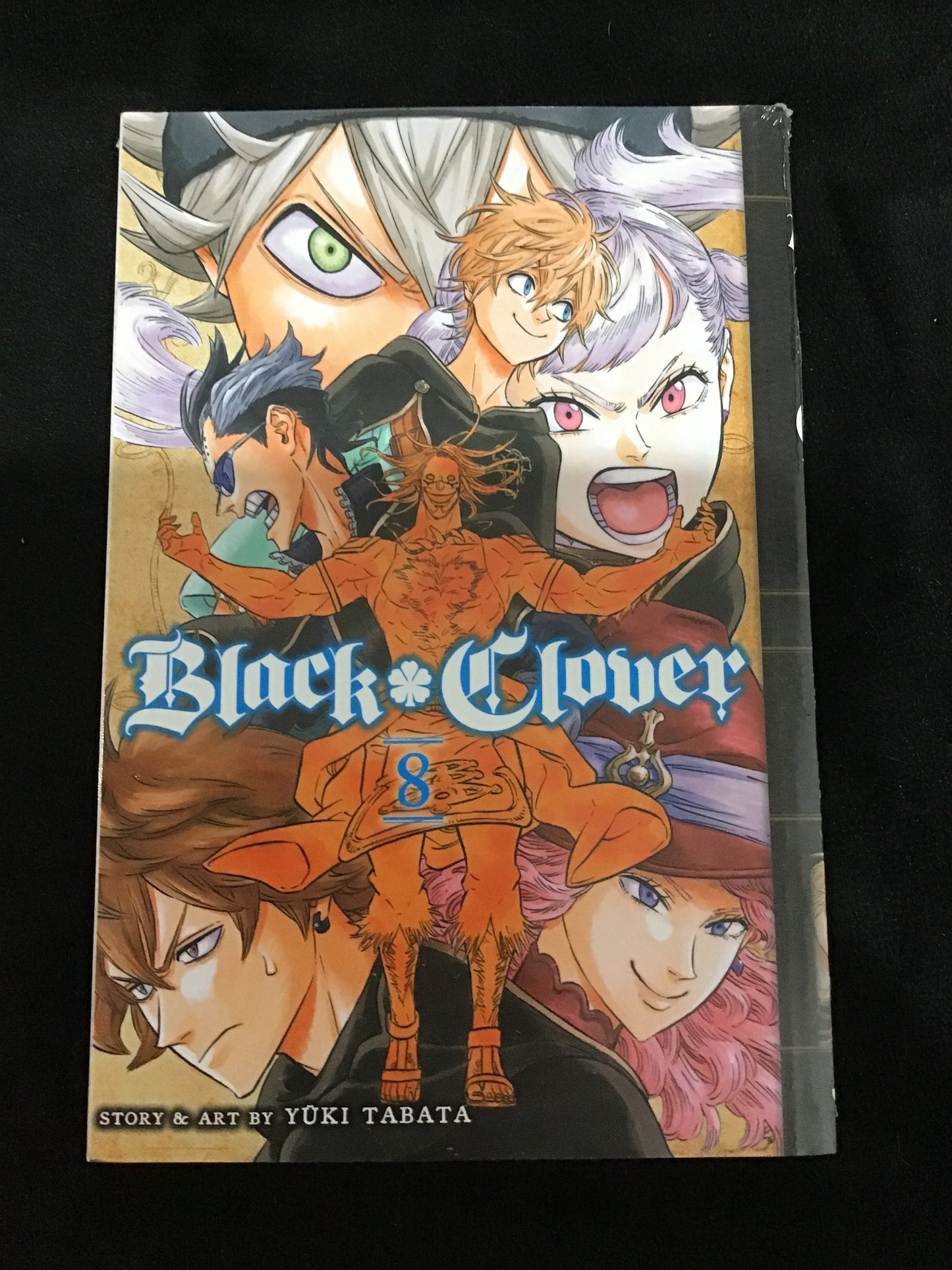 Black Clover #8