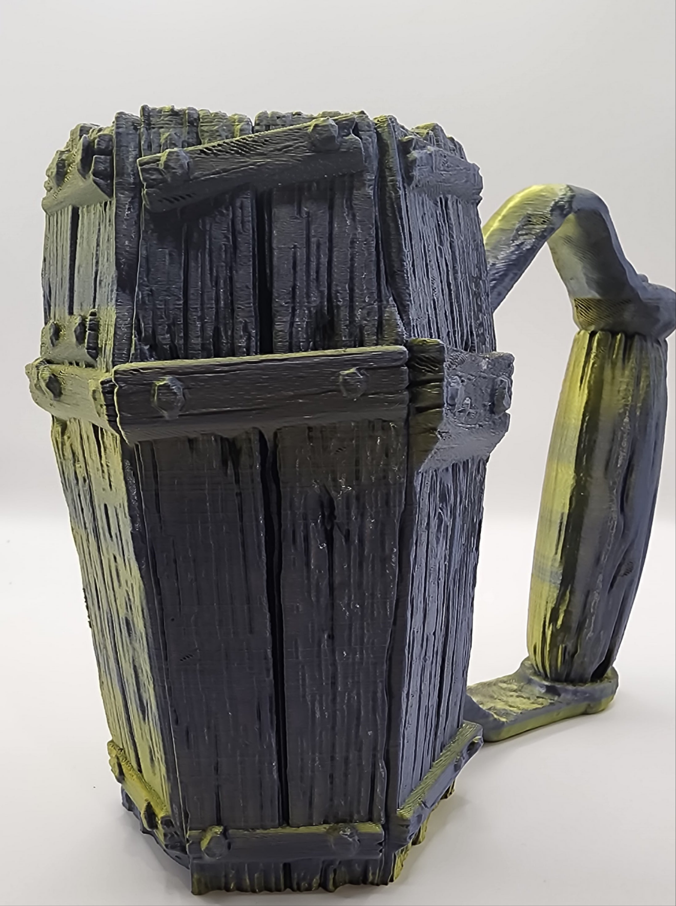 The Coffin - Can holder